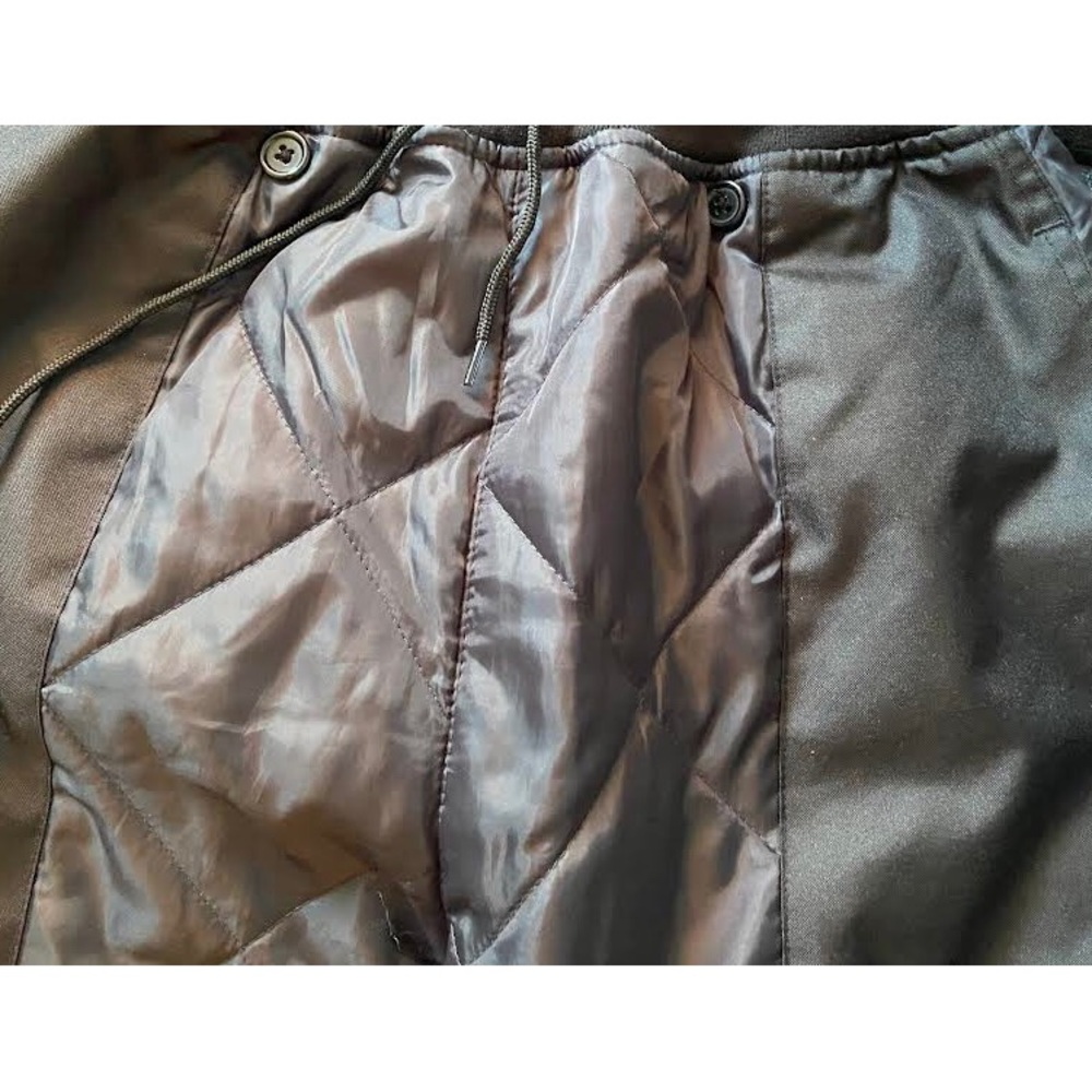 Snow pants. Black Quilted Poly Taffeta with 140GSM Polyfill Breathable Pants